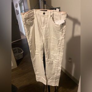 White lucky brand jeans
